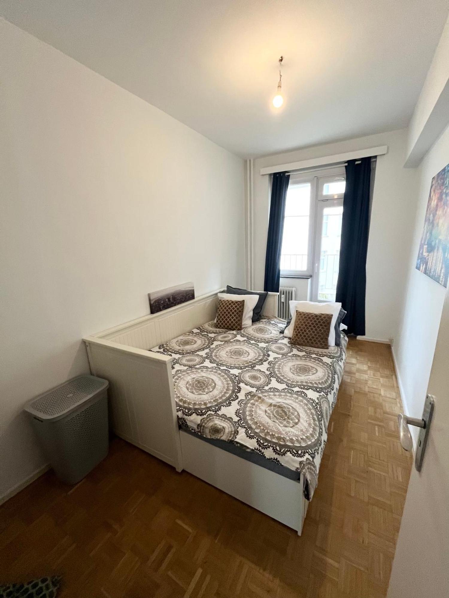 Cosy Two Bedroom Apartment In Bruxelles Exterior foto